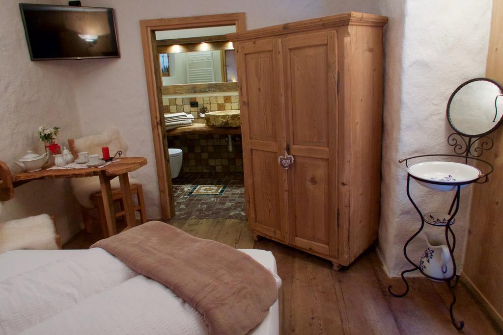 Agriturismo Baita De L'All イゾラッチャ エクステリア 写真